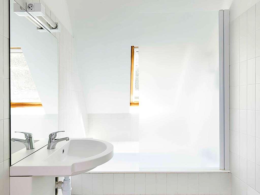 Ibis Budget Centre 2*