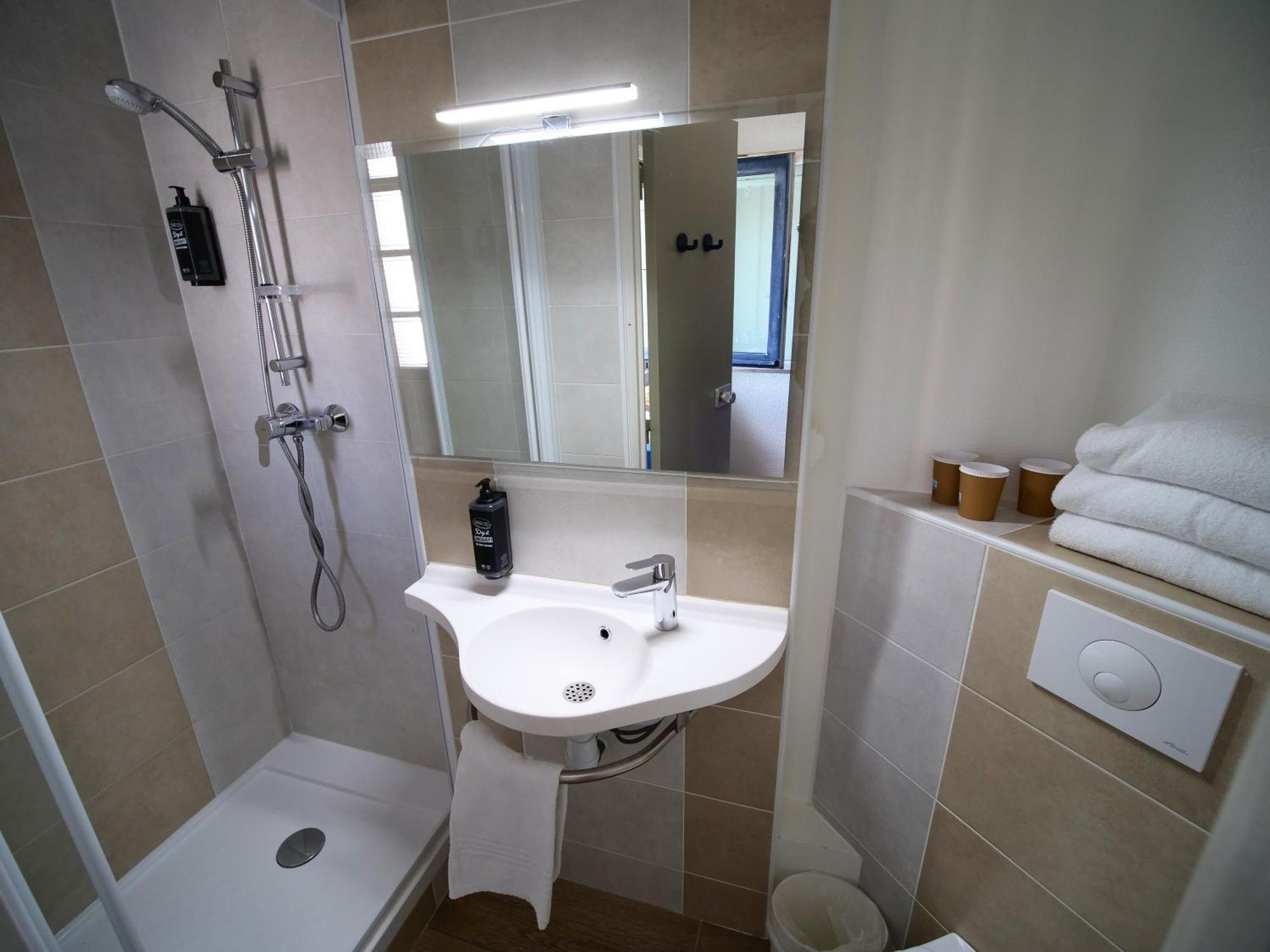 Ibis Budget Centre Hotel 2*
